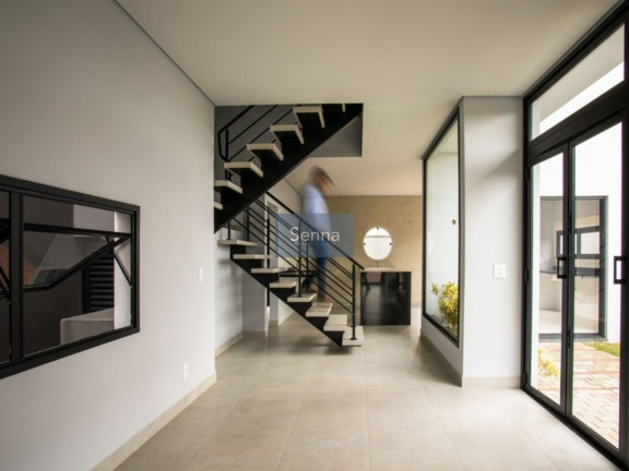 Imagem Casa com 3 Quartos à Venda, em Centro (jacaré) - Cabreúva Imagem Casa com 3 Quartos à Venda, em Centro (jacaré) - Cabreúva