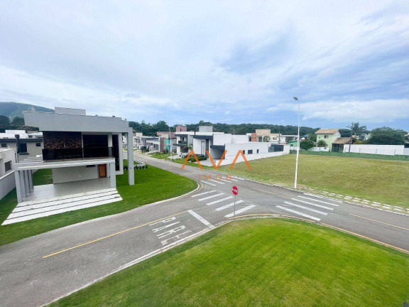 Imagem Casa com 4 Quartos à Venda, 252 m² em Rio Vermelho - Florianópolis