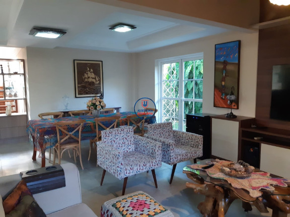 Imagem Casa com 4 Quartos para Alugar ou Temporada, 297 m² em Pium (distrito Litoral) - Parnamirim