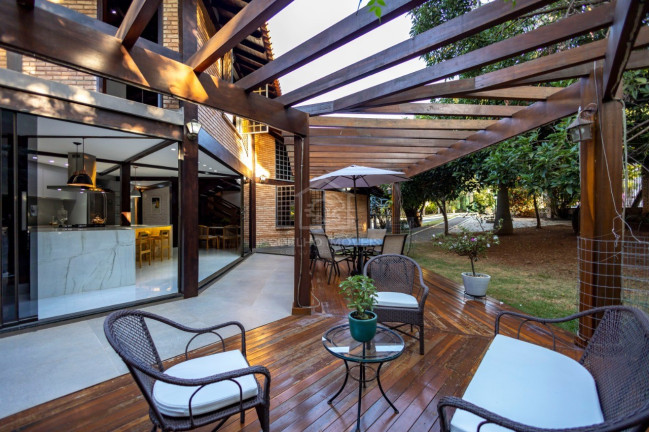 Imagem Casa com 3 Quartos à Venda, 515 m² em Park Way - Brasília Imagem Casa com 3 Quartos à Venda, 515 m² em Park Way - Brasília