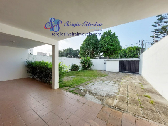 Imagem Casa com 4 Quartos à Venda, 520 m² em Cidade Dos Funcionários - Fortaleza Imagem Casa com 4 Quartos à Venda, 520 m² em Cidade Dos Funcionários - Fortaleza