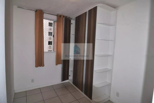 Imagem Imóvel com 2 Quartos à Venda, 46 m² em Camorim - Rio De Janeiro Imagem Imóvel com 2 Quartos à Venda, 46 m² em Camorim - Rio De Janeiro