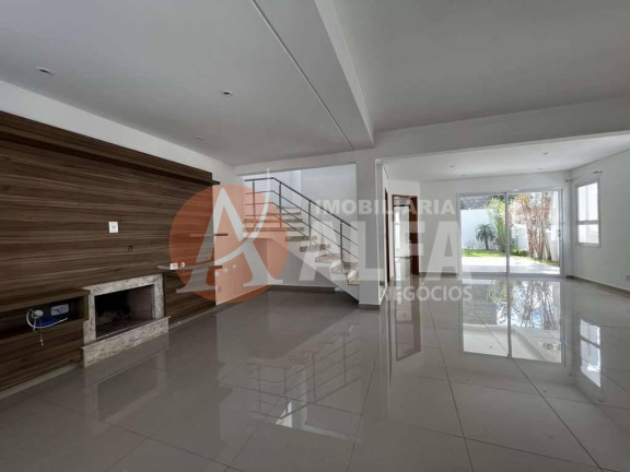 Imagem Casa com 3 Quartos à Venda, 192 m² em Moinho Velho - Cotia Imagem Casa com 3 Quartos à Venda, 192 m² em Moinho Velho - Cotia
