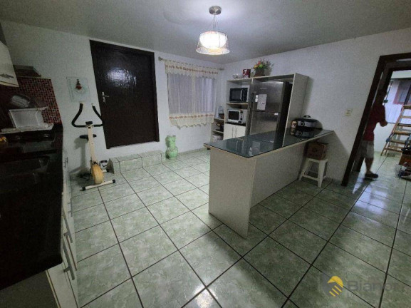 Imagem Casa com 3 Quartos à Venda, 300 m² em Fortaleza - Blumenau Imagem Casa com 3 Quartos à Venda, 300 m² em Fortaleza - Blumenau