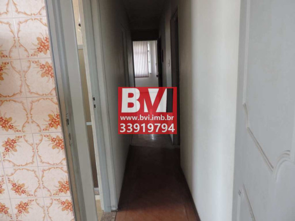 Imagem Casa com 7 Quartos à Venda, 300 m² em Vista Alegre - Rio De Janeiro