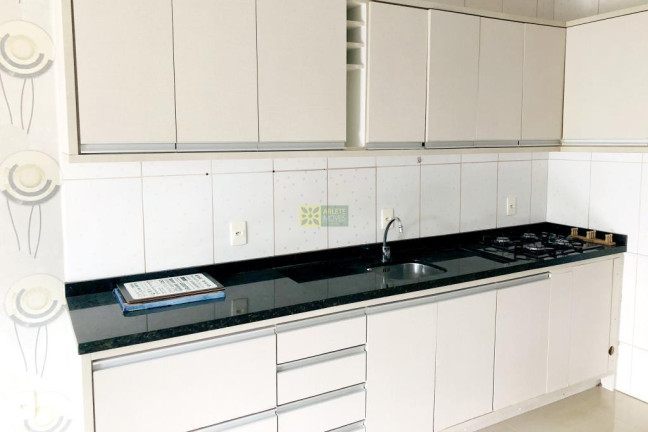 Imagem Sobrado com 3 Quartos à Venda, 94 m² em Balneário Perequê - Porto Belo