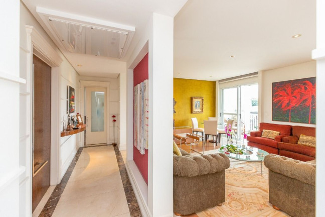 Imagem Apartamento com 3 Quartos à Venda, 257 m² em Moema - São Paulo