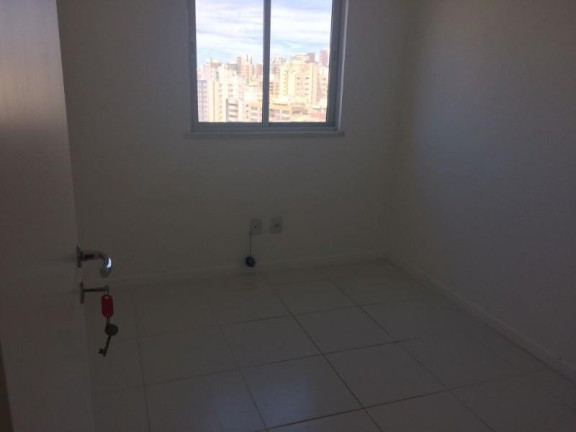 Imagem Apartamento com 2 Quartos à Venda, 74 m² em Costa Azul - Salvador
