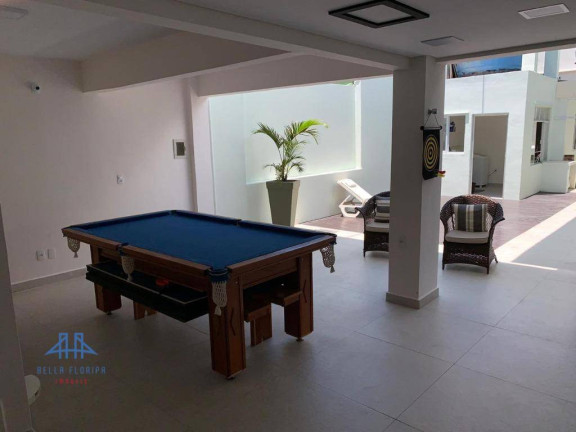 Imagem Edifício Residencial com 8 Quartos à Venda, 300 m² em Canasvieiras - Florianópolis Imagem Edifício Residencial com 8 Quartos à Venda, 300 m² em Canasvieiras - Florianópolis
