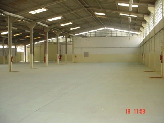 Galpão para Alugar, 2.200 m² em Vila Universal - Barueri
