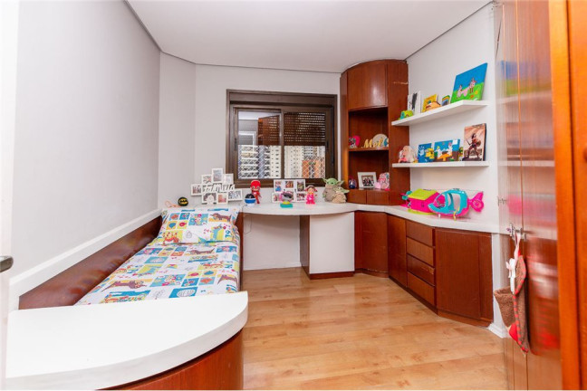 Imagem Imóvel com 4 Quartos à Venda, em Chácara Klabin - São Paulo Imagem Imóvel com 4 Quartos à Venda, em Chácara Klabin - São Paulo