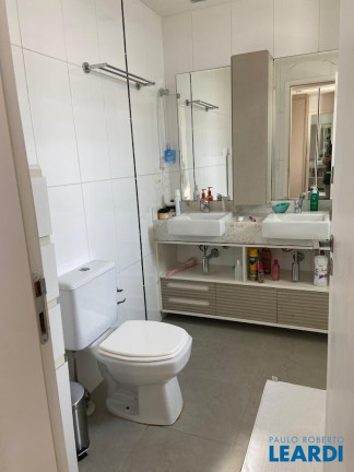 Imagem Cobertura com 2 Quartos à Venda, 227 m² em Centro - Santo André