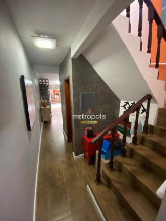 Imagem Sobrado com 3 Quartos à Venda, 212 m² em Olímpico - São Caetano Do Sul Imagem Sobrado com 3 Quartos à Venda, 212 m² em Olímpico - São Caetano Do Sul