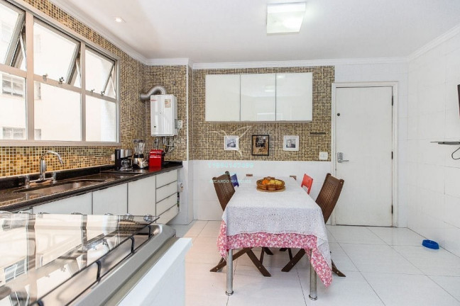 Imagem Apartamento com 4 Quartos à Venda, 167 m² em Moema - São Paulo