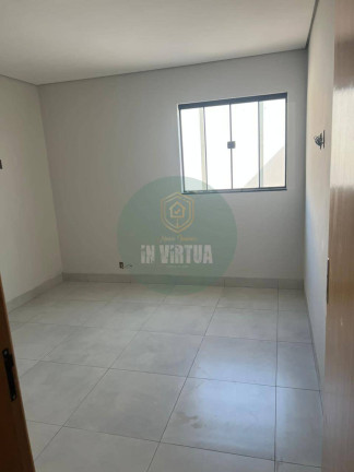 Imagem Casa à Venda, em Jardim Universitário - Cuiabá Imagem Casa à Venda, em Jardim Universitário - Cuiabá