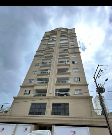 Apartamento com 3 Quartos à Venda, 95 m² em Meia Praia - Itapema