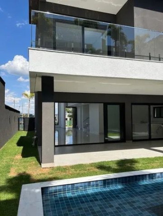 Imagem Casa com 4 Quartos à Venda, 356 m² em Alphaville - Santana De Parnaíba Imagem Casa com 4 Quartos à Venda, 356 m² em Alphaville - Santana De Parnaíba