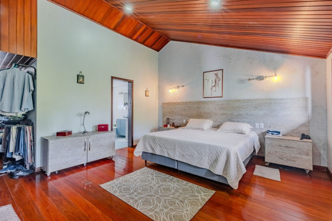 Imagem Casa com 3 Quartos à Venda, 385 m² em Agronomia - Porto Alegre