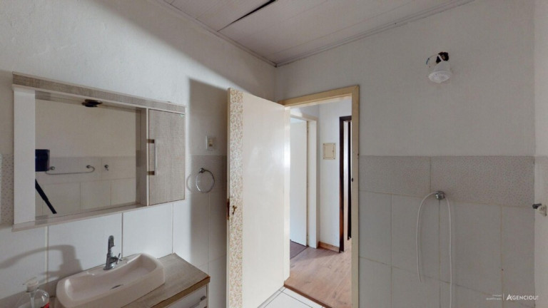 Imagem Imóvel com 2 Quartos à Venda, em Passo Da Areia - Porto Alegre Imagem Imóvel com 2 Quartos à Venda, em Passo Da Areia - Porto Alegre