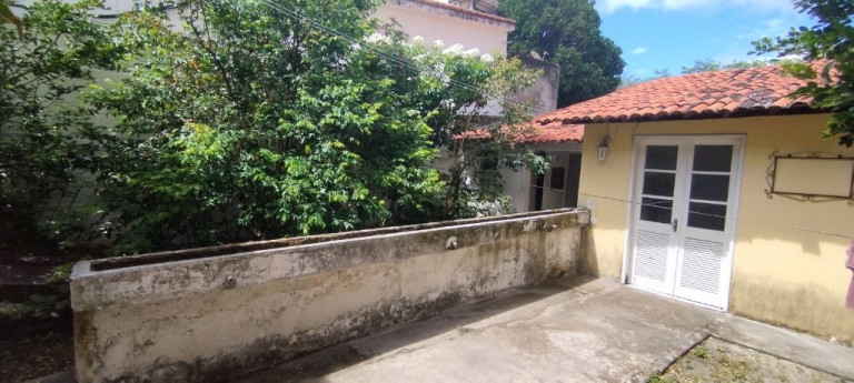 Imagem Casa com 5 Quartos à Venda ou Locação, 280 m² em Casa Caiada - Olinda Imagem Casa com 5 Quartos à Venda ou Locação, 280 m² em Casa Caiada - Olinda