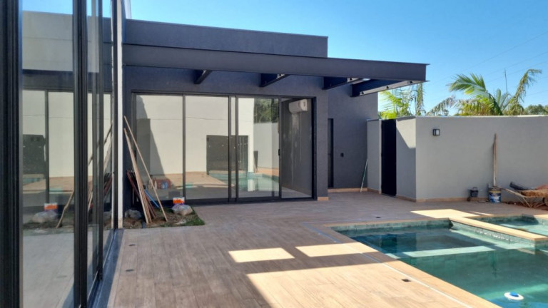 Imagem Casa de Condomínio com 4 Quartos à Venda, 480 m² em Jardim Shangri-lá - Bauru