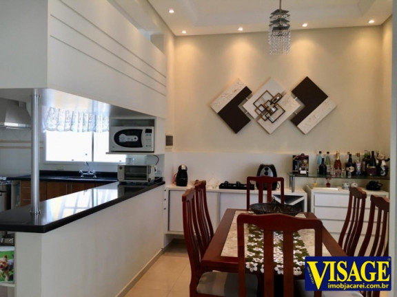 Imagem Casa com 3 Quartos à Venda, 375 m² em Vila Zeze - Jacareí Imagem Casa com 3 Quartos à Venda, 375 m² em Vila Zeze - Jacareí