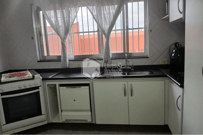 Imagem Casa com 3 Quartos à Venda, 190 m² em Vila Marari - São Paulo Imagem Casa com 3 Quartos à Venda, 190 m² em Vila Marari - São Paulo