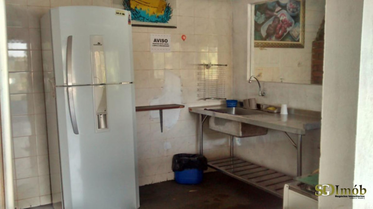 Imagem Chácara com 6 Quartos à Venda, 300 m²