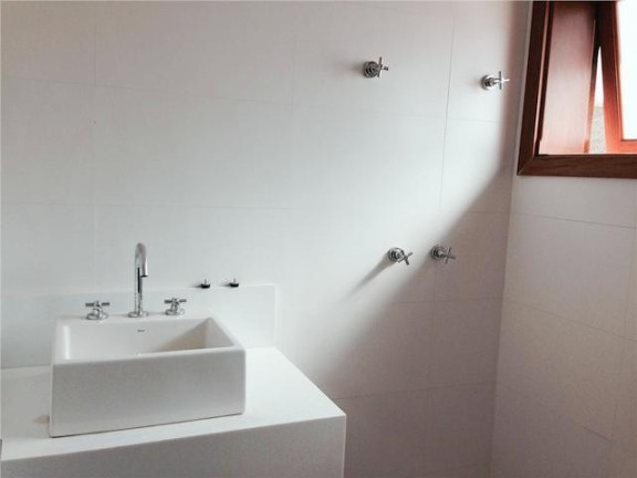 Imagem Casa com 4 Quartos à Venda, 900 m² em Parque Primavera - Carapicuíba Imagem Casa com 4 Quartos à Venda, 900 m² em Parque Primavera - Carapicuíba