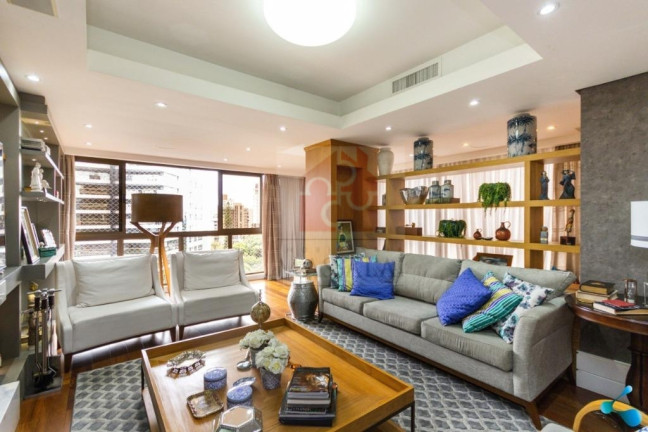 Imagem Apartamento com 3 Quartos à Venda, 222 m² em Auxiliadora - Porto Alegre Imagem Apartamento com 3 Quartos à Venda, 222 m² em Auxiliadora - Porto Alegre