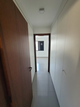 Imagem Imóvel com 4 Quartos à Venda, 330 m² em Vila São Francisco - São Paulo Imagem Imóvel com 4 Quartos à Venda, 330 m² em Vila São Francisco - São Paulo