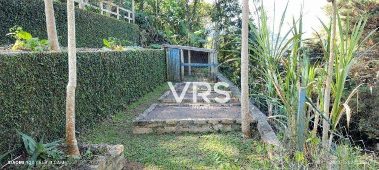 Imagem Casa com 4 Quartos à Venda, 196 m² em Cascata Do Imbuí - Teresópolis