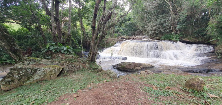 Fazenda à Venda, 6.000 m² em Centro - Joanópolis