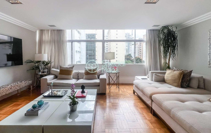 Apartamento com 2 Quartos à Venda, 250 m² em Jardim Paulista - São Paulo