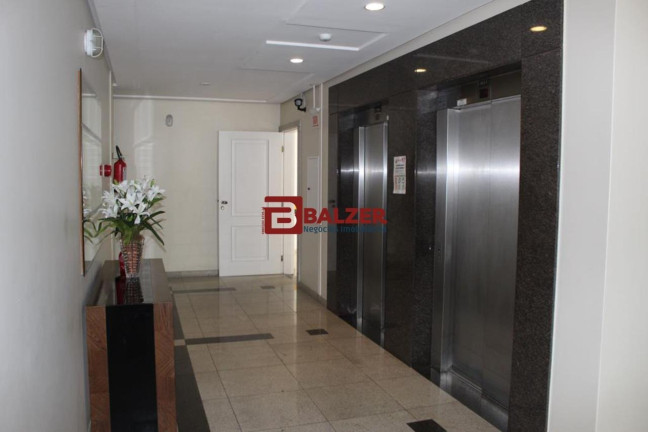 Imagem Cobertura com 3 Quartos à Venda, 303 m² em Trindade - Florianópolis