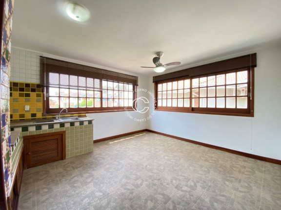 Imagem Casa com 4 Quartos à Venda, 478 m² em Camobi - Santa Maria Imagem Casa com 4 Quartos à Venda, 478 m² em Camobi - Santa Maria