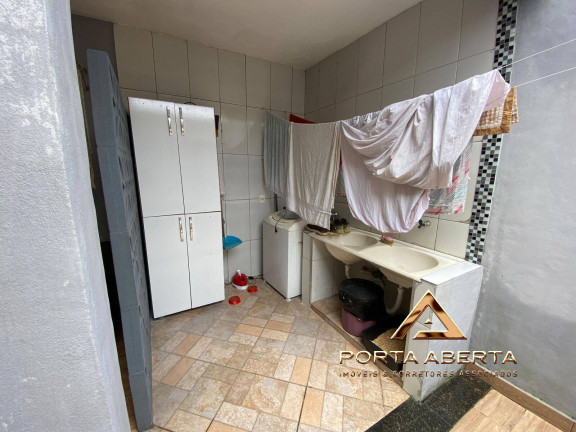 Imagem Casa com 3 Quartos à Venda, 210 m² em Ipatinga Imagem Casa com 3 Quartos à Venda, 210 m² em Ipatinga