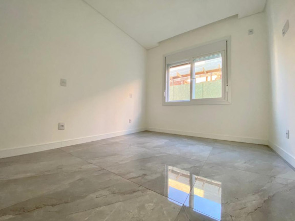 Imagem Casa com 4 Quartos à Venda, 183 m² em Capão Da Canoa - Capao Da Canoa