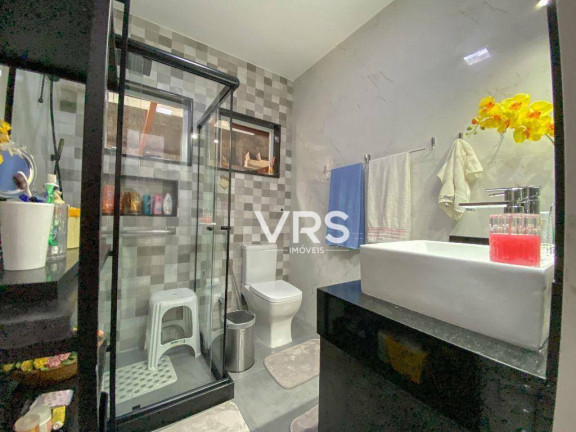 Imagem Casa com 4 Quartos à Venda, 250 m² em Golfe - Teresópolis