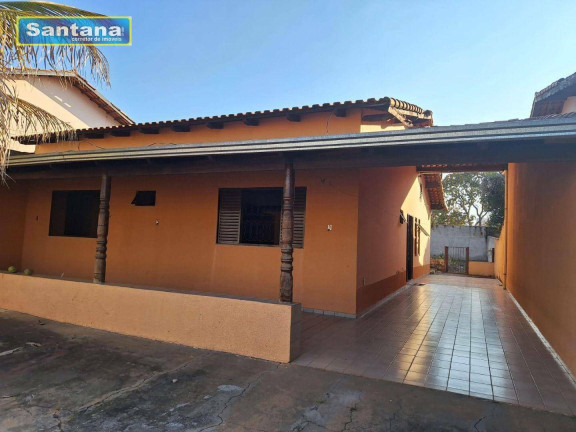 Imagem Casa com 3 Quartos à Venda, 160 m² em Bandeirantes - Caldas Novas Imagem Casa com 3 Quartos à Venda, 160 m² em Bandeirantes - Caldas Novas