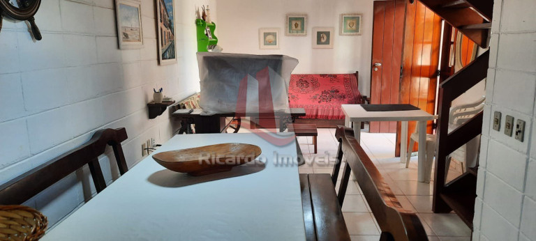 Imagem Casa de Condomínio com 2 Quartos à Venda, 100 m² em Peró - Cabo Frio