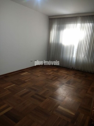 Imagem Casa com 3 Quartos à Venda, 140 m² em Vila Nova Conceição - São Paulo