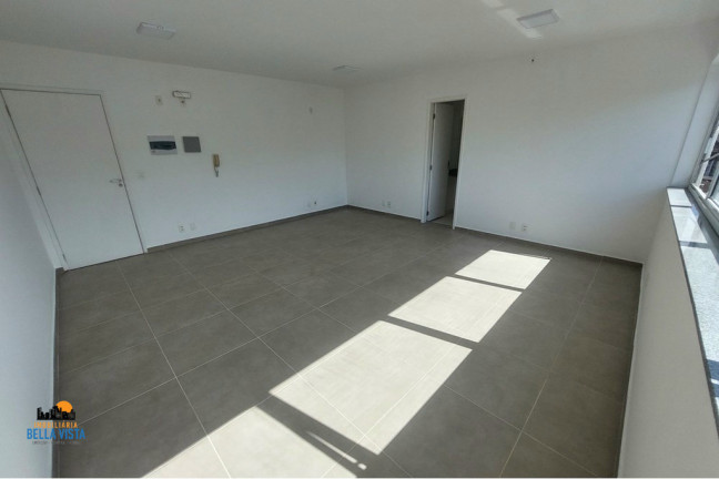 Sala Comercial à Venda,  em Jardim Oriental - São Paulo