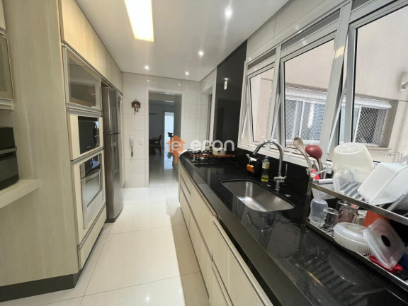 Imagem Apartamento com 3 Quartos à Venda, 155 m²