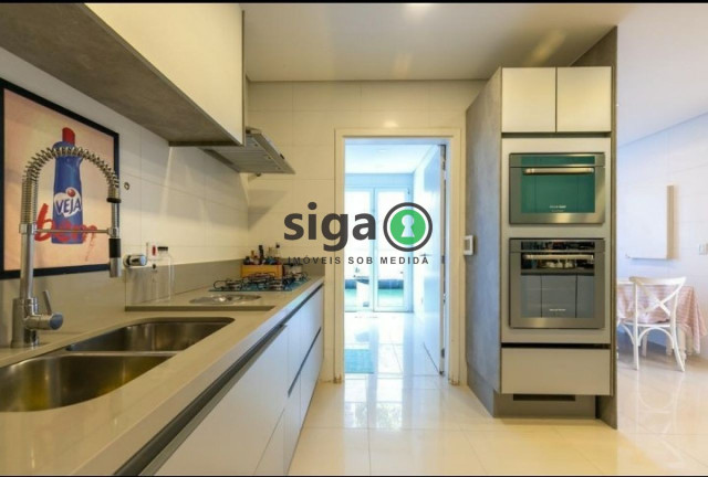 Imagem Casa com 4 Quartos à Venda, 550 m² em Alto Da Boa Vista - São Paulo