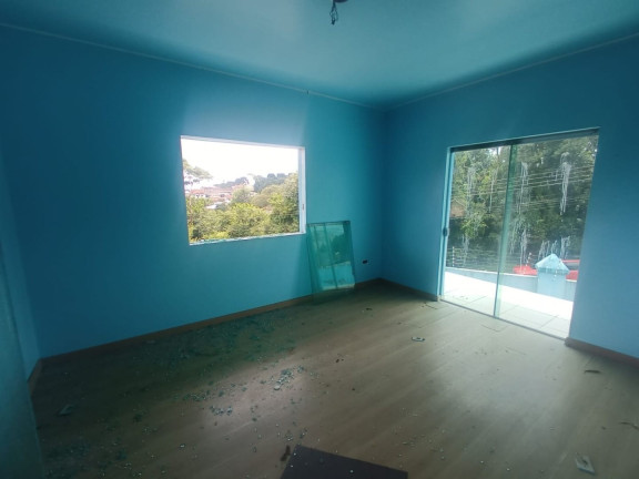 Imagem Casa com 3 Quartos à Venda, 240 m² em Cachoeira - Curitiba Imagem Casa com 3 Quartos à Venda, 240 m² em Cachoeira - Curitiba