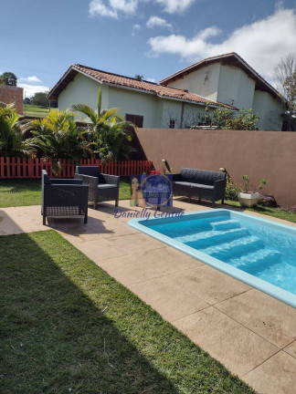 Imagem Casa com 3 Quartos para Temporada, 140 m² em Ninho Verde 2 - Pardinho