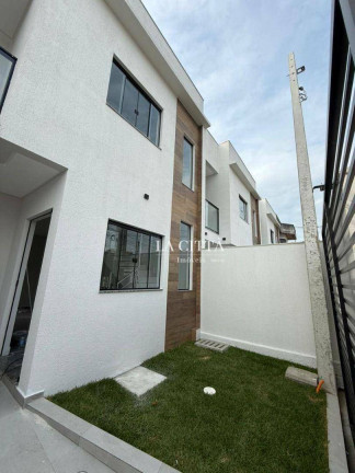 Sobrado com 2 Quartos à Venda, 63 m² em Santa Regina - Itajaí
