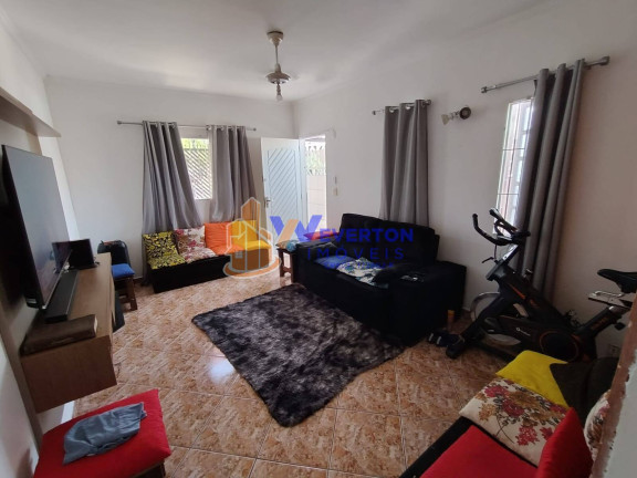 Imagem Casa com 2 Quartos à Venda,  em Vila Seabra - Mongaguá
