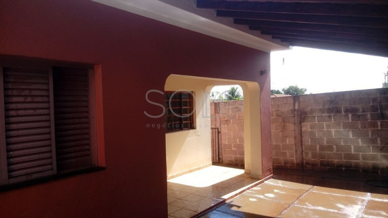 Imagem Casa com 3 Quartos à Venda, 300 m² em Centro - Araraquara Imagem Casa com 3 Quartos à Venda, 300 m² em Centro - Araraquara